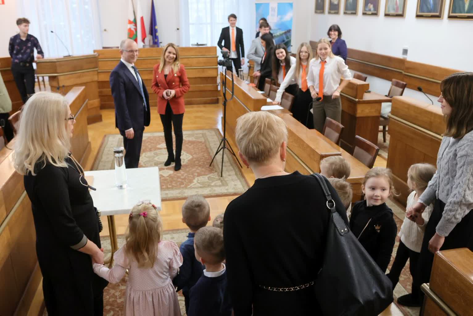 pm_DEBATA-201223-002.jpg