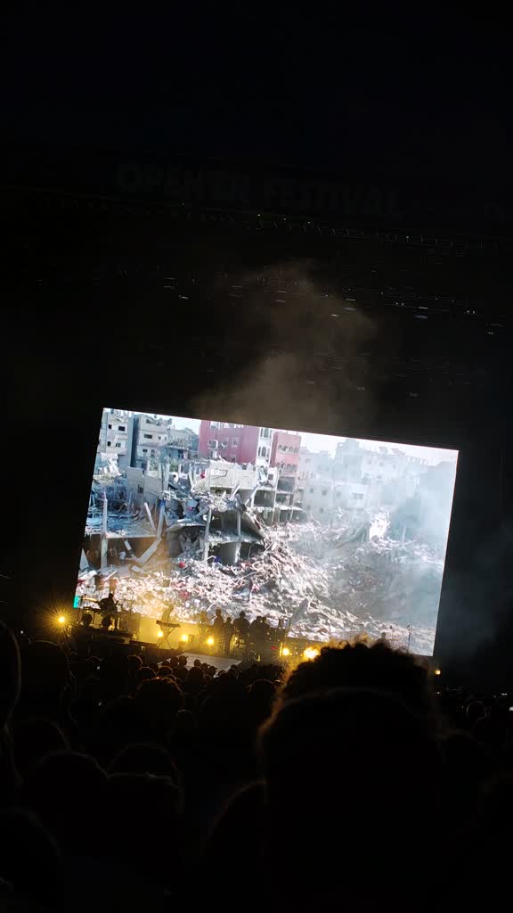 MassiveAttack_Opener25.jpg